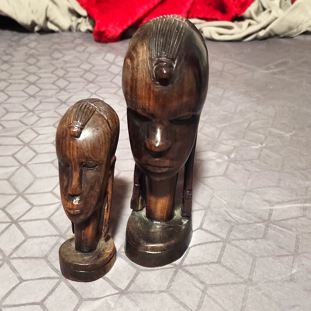 Hand-carved Vintage Ebony Pair of Maasai Bust Wooden Figurines (2) Tribal Women
